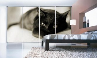 iebūvējamās durvis